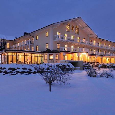 Wellness Natur Resort Gut Edermann ไทเซนดอร์ฟ ภายนอก รูปภาพ