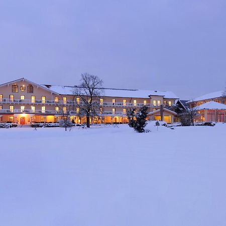 Wellness Natur Resort Gut Edermann ไทเซนดอร์ฟ ภายนอก รูปภาพ