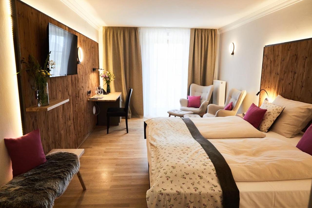 Wellness Natur Resort Gut Edermann ไทเซนดอร์ฟ ภายนอก รูปภาพ