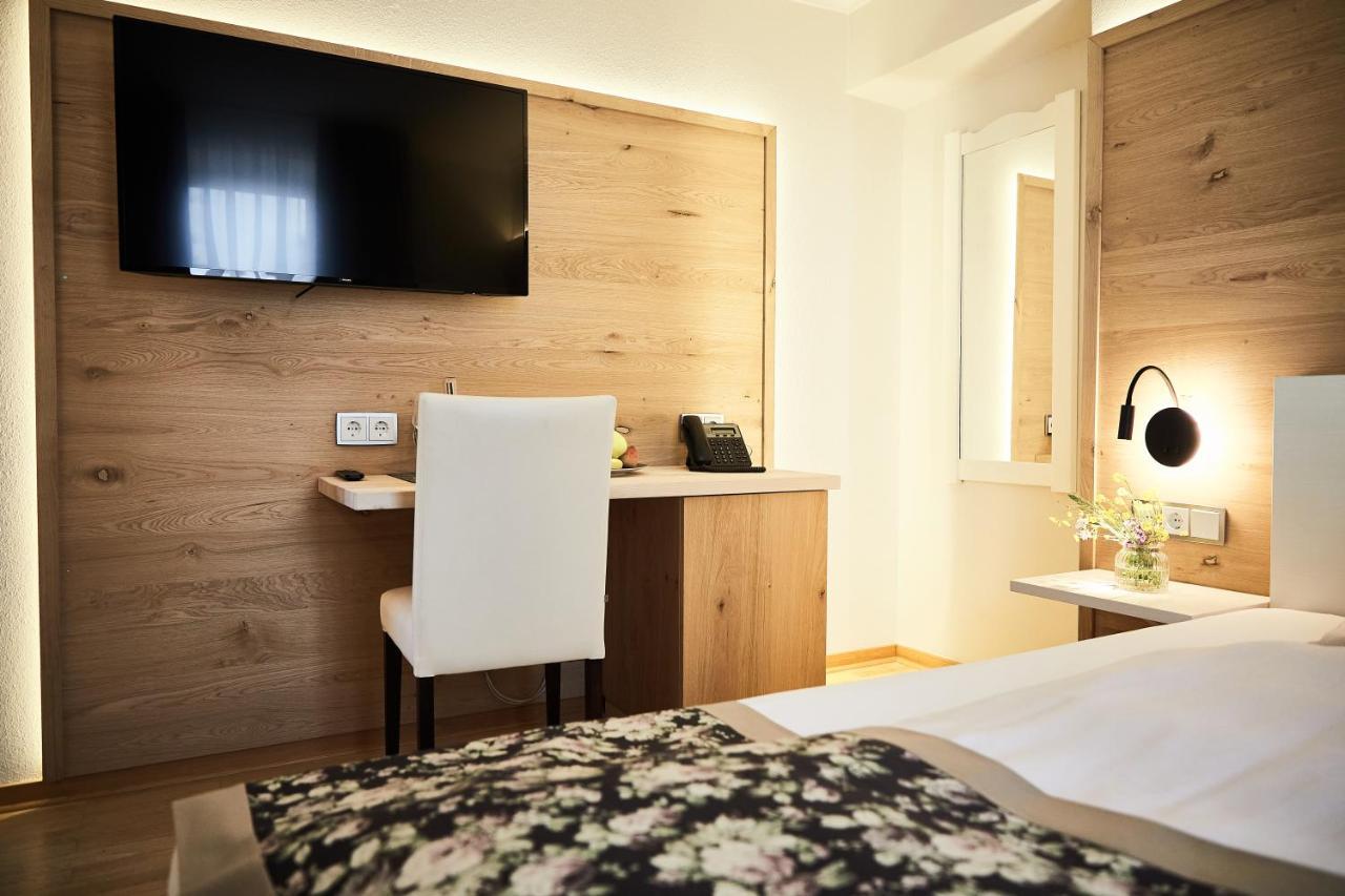 Wellness Natur Resort Gut Edermann ไทเซนดอร์ฟ ภายนอก รูปภาพ