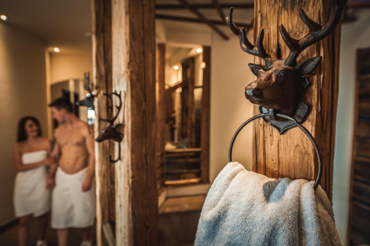 Wellness Natur Resort Gut Edermann ไทเซนดอร์ฟ ภายนอก รูปภาพ